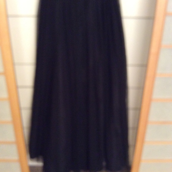 Aidan Mattox formal gown - Picture 3 of 8